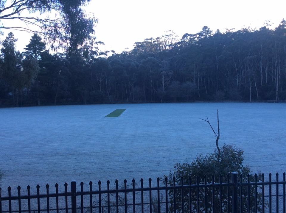 Frozen cricket field in Katoomba via Amanda Playford