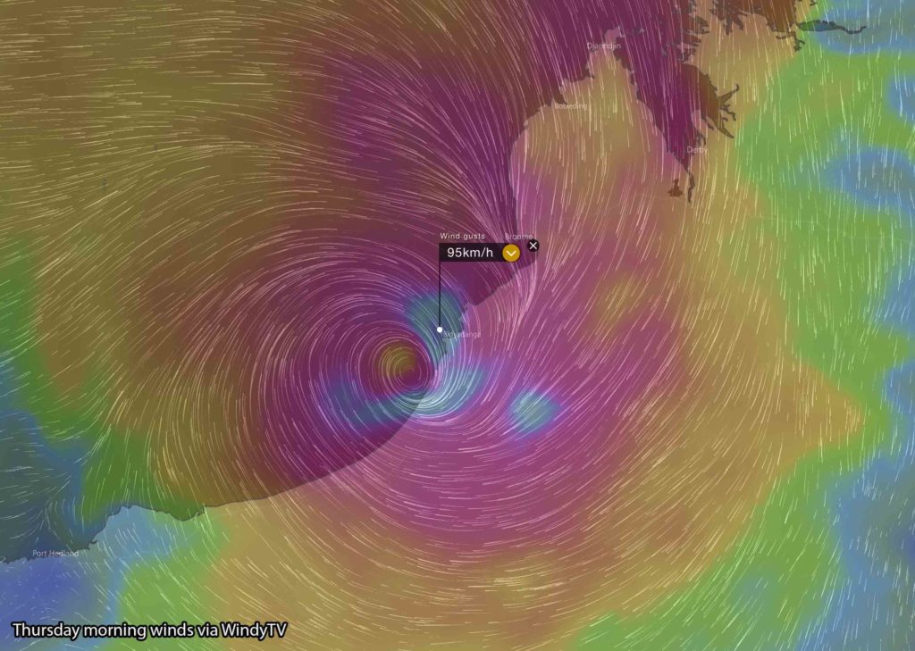 Forecast wind gusts on Thursday morning via WindyTV